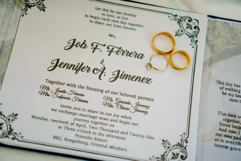 a simple and modern wedding invitation