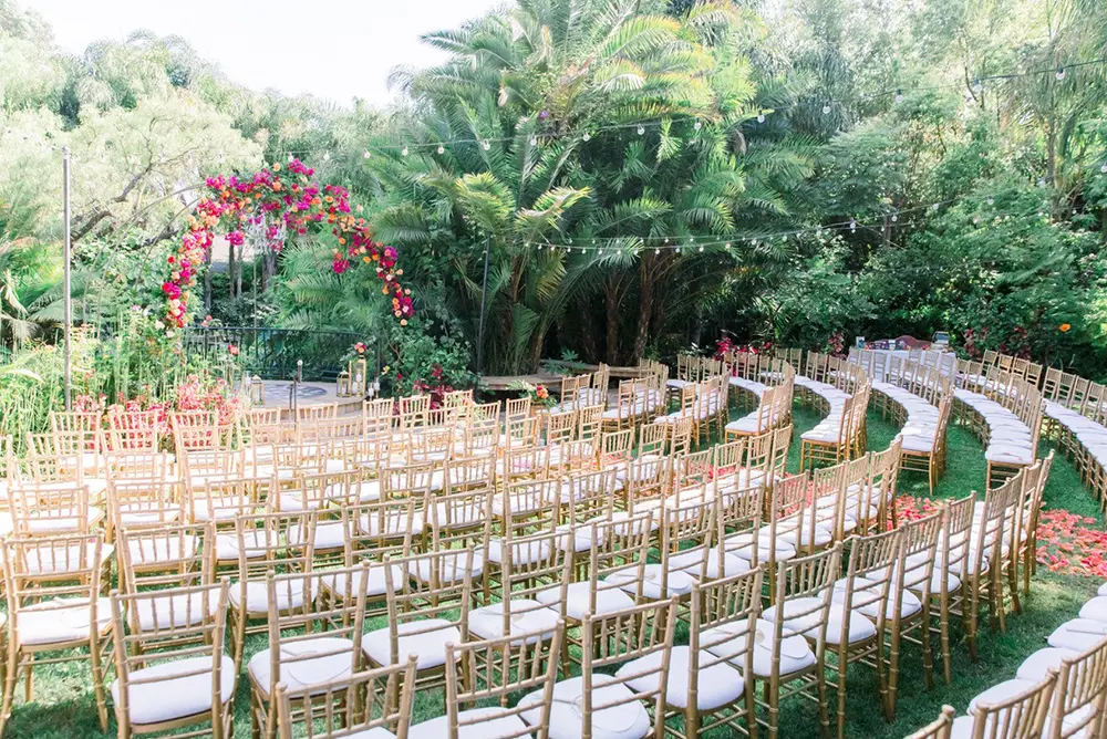 A view of a garden-style wedding.